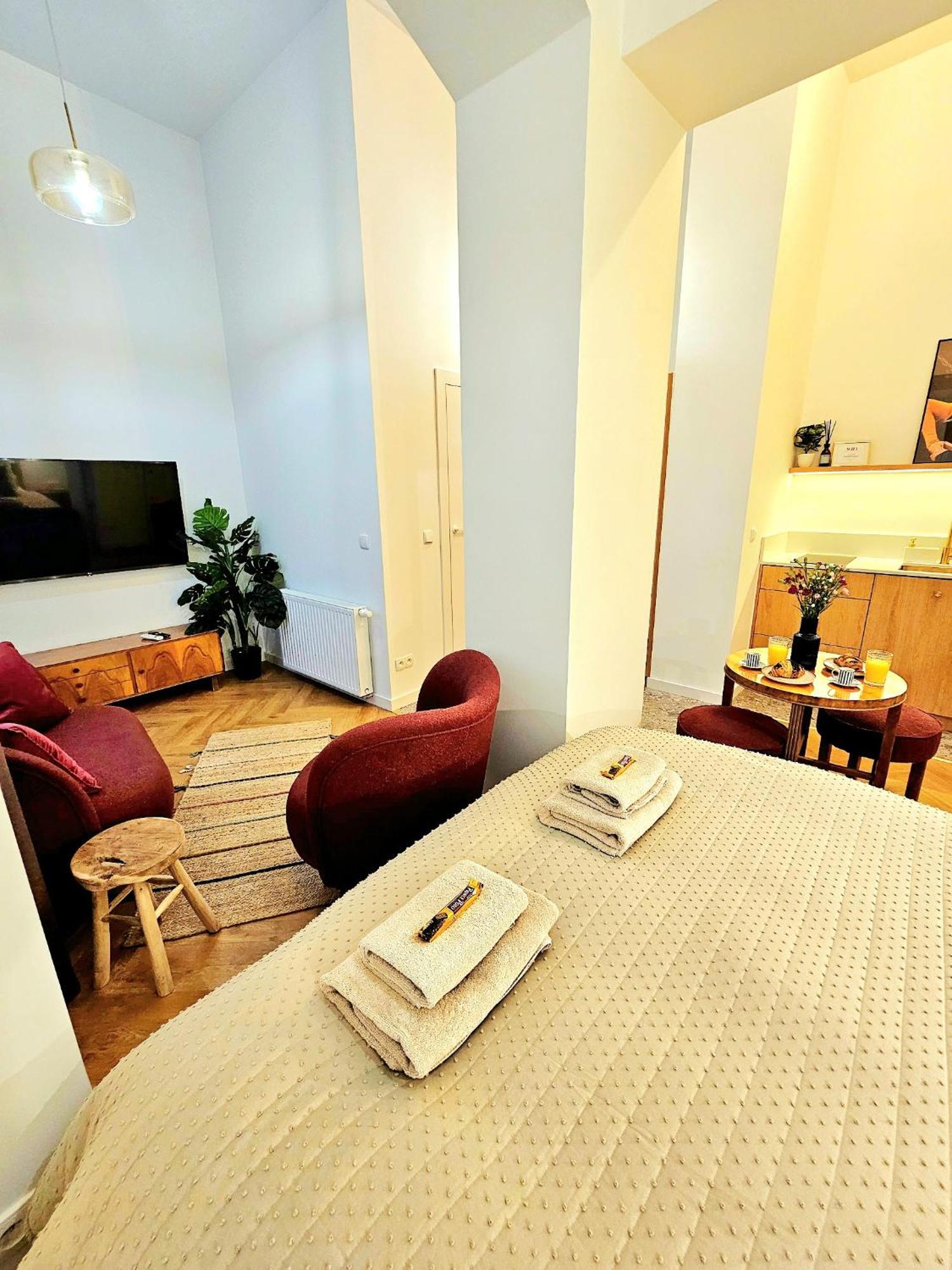 Vintage Chic Apartment - Kazimierz Old Town Krakow Exterior photo